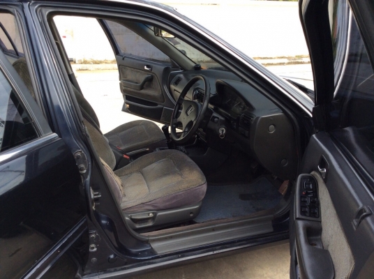 ขายรถแอคคอร์ดตาเพชรไฟท้ายสั้น ปี93 เครื่องเดิมหัวฉีด 2.0 เกียร์ธรรมดา แก๊สLPG เพาเวอร์ ไฟฟ้าทั้งคัน ภายในสวยเดิมๆสะอาด แอร์เย็นฉ่ำ วิทยุCD ตัวถังสีเงาสีแตกบางชิ้น แม็กเดิม เครื่องดี ช่วงล่างนิ่ม รถขับดีครับ พร้อมใช้ ภาษี59