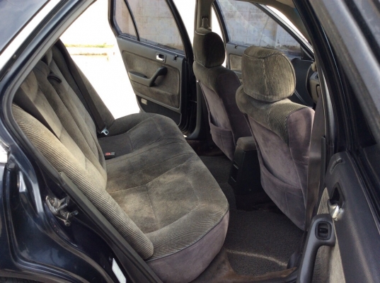 ขายรถแอคคอร์ดตาเพชรไฟท้ายสั้น ปี93 เครื่องเดิมหัวฉีด 2.0 เกียร์ธรรมดา แก๊สLPG เพาเวอร์ ไฟฟ้าทั้งคัน ภายในสวยเดิมๆสะอาด แอร์เย็นฉ่ำ วิทยุCD ตัวถังสีเงาสีแตกบางชิ้น แม็กเดิม เครื่องดี ช่วงล่างนิ่ม รถขับดีครับ พร้อมใช้ ภาษี59