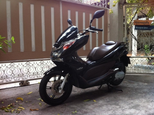 ขออนุญาติขาย HONDA PCX 125-i สีดำเงา ฟรีค่าโอน ขออนุญาติขาย HONDA PCX 125-i สีดำเงา ฟรีค่าโอน