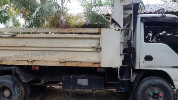 รถบรรทุก 6 ล้อดัมพ์ ISUZU NQR 145 แรงม้า ปีจดทะเบียน 2551 รถบรรทุก 6 ล้อดัมพ์ ISUZU NQR 145 แรงม้า ปีจดทะเบียน 2551