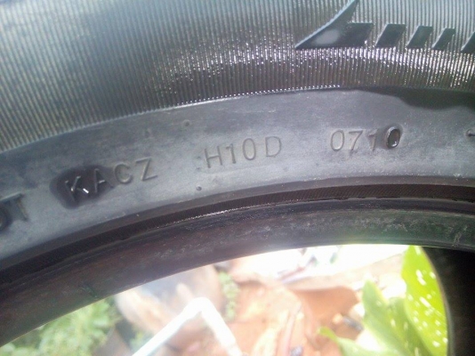 ขาย ยาง ขอบ 17 1เส้น ราคา 400