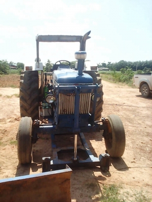 ขายรถไถฟอร์ด รุ่น6610