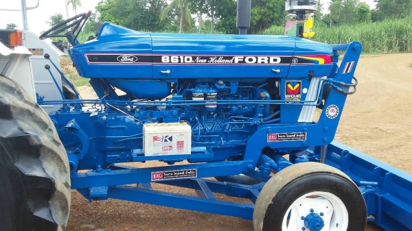 ขายรถไถฟอร์ด.6610.เต็มตัวเสื่อลาย ขายรถไถฟอร์ด.6610.เต็มตัวเสื่อลาย
