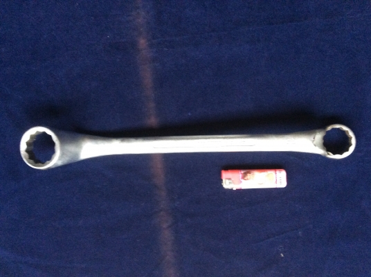 -----ประแจนิ้วเยอรมันและอเมริกา ตัวใหญ่ๆ-------