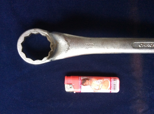 -----ประแจนิ้วเยอรมันและอเมริกา ตัวใหญ่ๆ-------