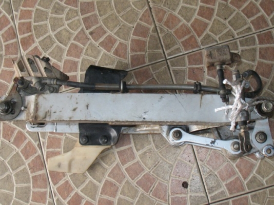 สวิงอาร์มหลังพร้อมปั้มเบรกKDXและท่อDT200เก่าญี่ปุ่น สวิงอาร์มหลังพร้อมปั้มเบรกKDXและท่อDT200เก่าญี่ปุ่น