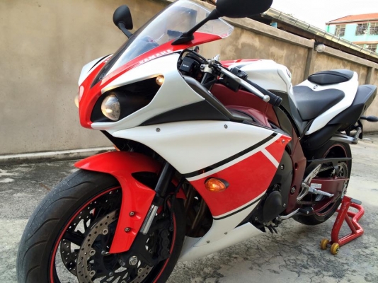 YAMAHA R1 ปี2009 ราคาเพียง 289000อินวอย+สรรพสามิตแท้ YAMAHA R1 ปี2009 ราคาเพียง 289000อินวอย+สรรพสามิตแท้