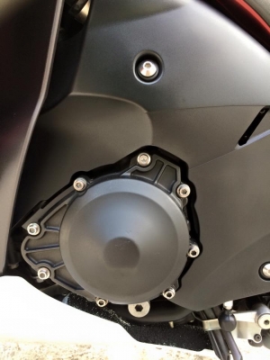 YAMAHA R1 ปี2009 ราคาเพียง 289000อินวอย+สรรพสามิตแท้ YAMAHA R1 ปี2009 ราคาเพียง 289000อินวอย+สรรพสามิตแท้