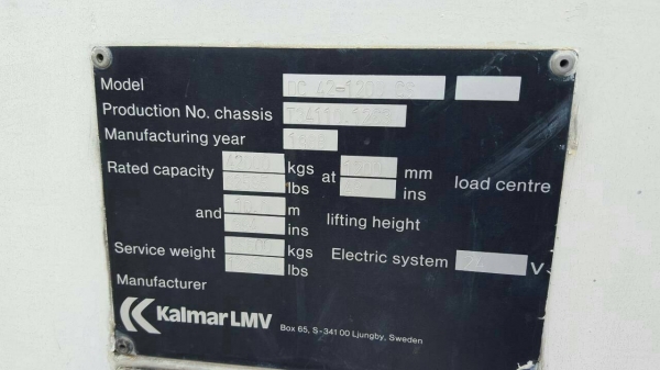 รถทอปลีฟขนาด33ตันยกตู้คอนเทนเนอร์ KALMAR LM