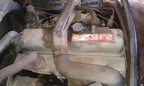 รถฟอร์คลิฟต์  โตโยต้า  2.5 ตัน.    สนใจติดต่อ  081 - 6079515