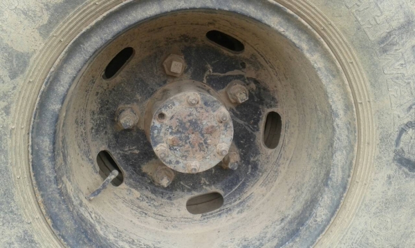 รถอีซุซุ 6 ล้อดั้ม TLD - 66  / 100 แรงม้า. ปี 35.    สนใจติดต่อ  081 - 6079515