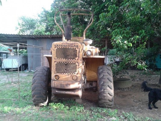 รถตัก CAT  - 922B.   สนใจติดต่อ  081 - 6079515