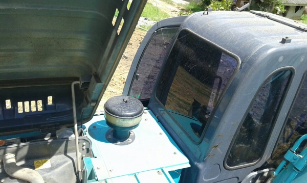 ขายรถแบคโฮ KOBELCO SK200-8 YN12 super X เอกสารอินวอย ไมล์ 6700 ชม.ราคา 2130000