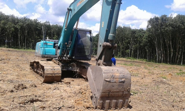 ขายรถแบคโฮ KOBELCO SK200-8 YN12 super X เอกสารอินวอย ไมล์ 6700 ชม.ราคา 2130000