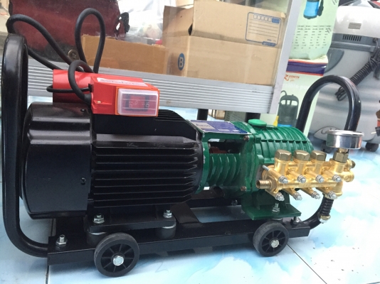 ขายสว่าน makita 6413 มือสองครับ