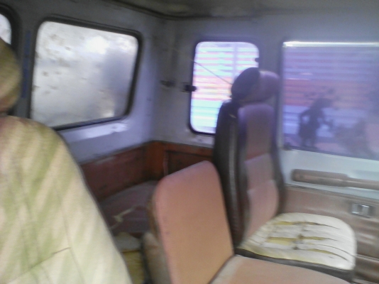 ขาย10ล้อฮีโน่FM227 220แรงม้า550000บาท