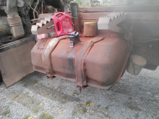 ขาย10ล้อฮีโน่FM227 220แรงม้า550000บาท