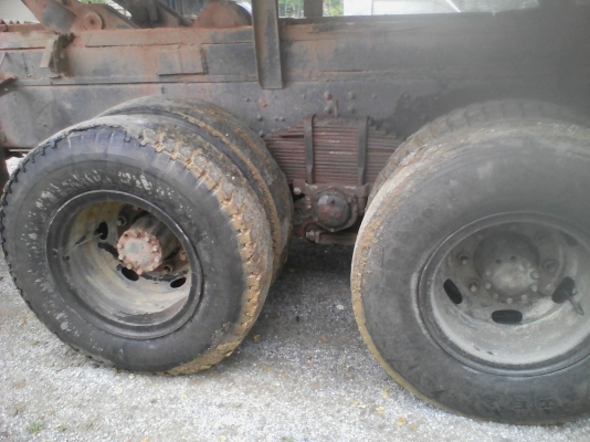 ขาย10ล้อฮีโน่FM227 220แรงม้า550000บาท