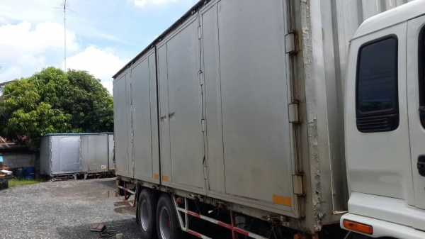 ขายตู้สิบบานไม่มีเสากลาง 7.3 เมตร