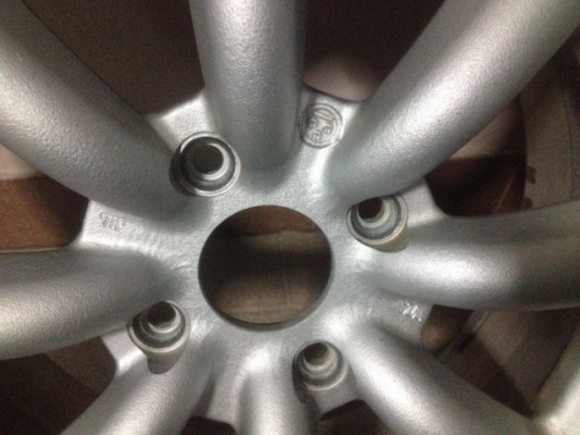 ล้อเเท้ วาตานาเบ้ 16กว้าง7นิ้วอ๊อฟ40 4รู114สีเดิมๆยุ่นของเก่าญี่ปุ่นสภาพสวยๆครับ ล้อเเท้ วาตานาเบ้ 16กว้าง7นิ้วอ๊อฟ40 4รู114สีเดิมๆยุ่นของเก่าญี่ปุ่นสภาพสวยๆครับ