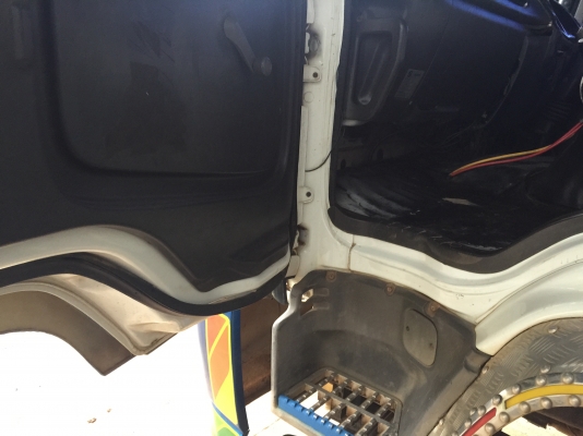 10ล้อดั้ม 270แรง Isuzu FXZ23 NZPf t-3600762 ยูโร1 ปี2545..รถสวยสภาพดี พร้อมใช้