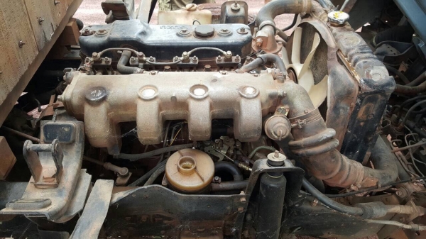 ขาย 6 ล้อ ISUZU NKR เครื่อง 4BE1 110 แรงม้า คัสซีสวยตลอดเส้น พวงมาลัยพาวเวอร์ ทะเบียนพร้อมโอนครับ