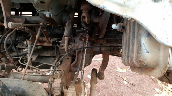 ขาย 6 ล้อ ISUZU NKR เครื่อง 4BE1 110 แรงม้า คัสซีสวยตลอดเส้น พวงมาลัยพาวเวอร์ ทะเบียนพร้อมโอนครับ