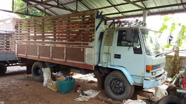 ขาย 6 ล้อ ISUZU ROCKY 175 ยาง 900 กระบะยาว 5.50 เมตร เครื่อง 6BG1 175 แรงม้า คัสซีสวยตลอดเส้น พวงมาลัยพาวเวอร์ ทะเบียนพร้อมโอนครับ