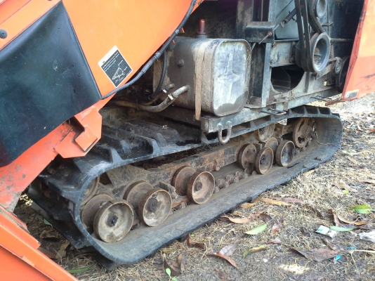 ขายรถเกี่ยวข้าวKUBOTA  DC 68 G