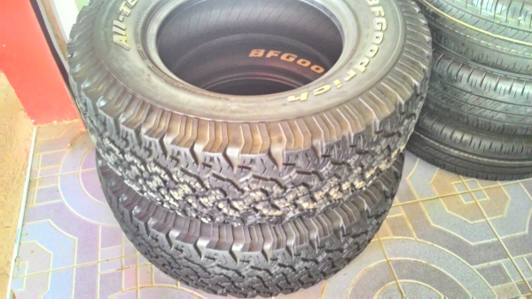 ขายยาง bf265/70/r16 ปี12 สภาพใช้น้อยมาก ขายยาง bf265/70/r16 ปี12 สภาพใช้น้อยมาก