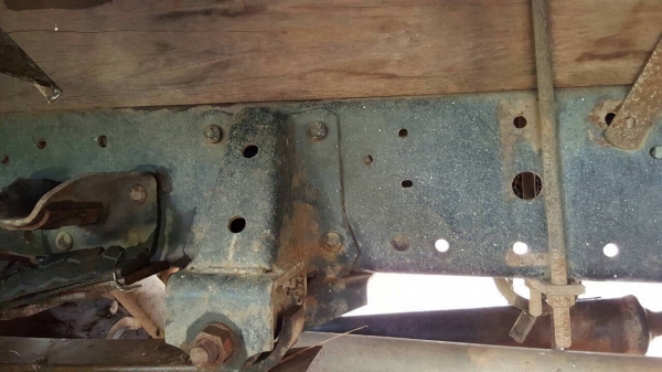 ขาย 6 ล้อ NKR ปี 39 เครื่อง 4BE1 110 แรงม้า คัสซีสวยตลอดเส้น ยางเต็ม ทะเบียนพร้อมโอน