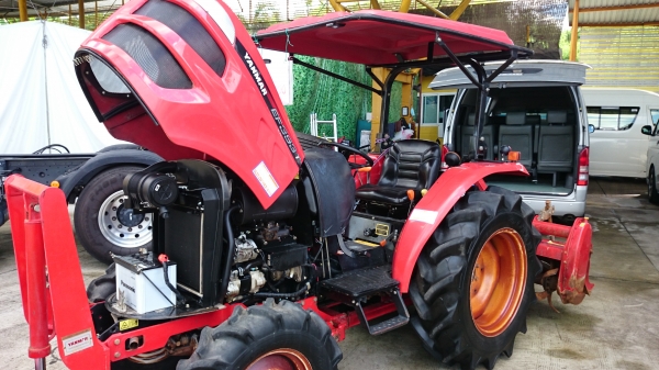 ขาย yanma ยันม่า 39แรง รถไถ วิ่งน้อย พร้อม ผาน คันไถ