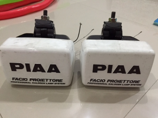 ไฟตัดหมอก Piaa 950 projector พร้อมหลอด Raybrig ใหม่อีก 1 คู่