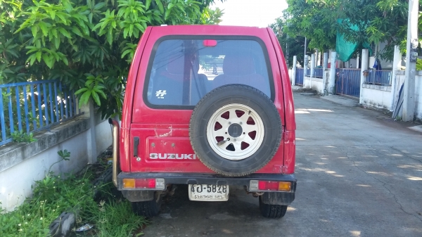 ซูซูกิ คาริเบี้ยนตู้ปลาเดิมๆ