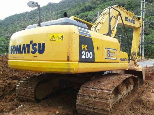 ขายดาวน์ !! Komatsu PC200-8MO 1,430 ชม. สภาพสวยค่ะ