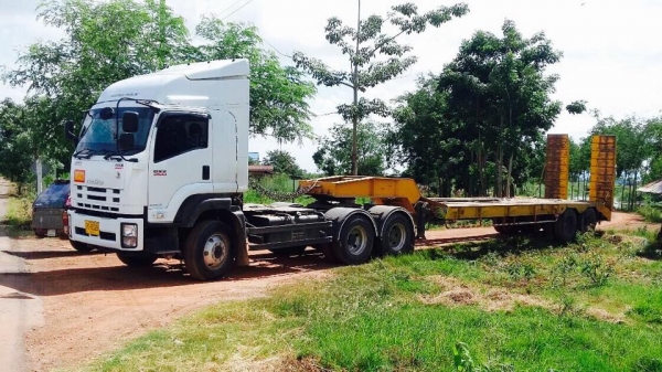 รับจ้างย้ายเครื่องจักร รถเกี่ยว แมคโค