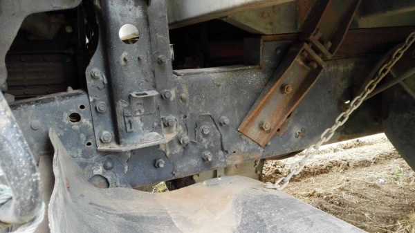 Hino F17/ เปลี่ยนหัวนอกไฟฟ้าเครื่อง EH700/ พาวเวอร์ เพลาเดียว ยาว 6.20 เมตร/ กว้าง 2.5 เมตร สูง 2.3 เมตร แอร์เย็น พร้อมใช้