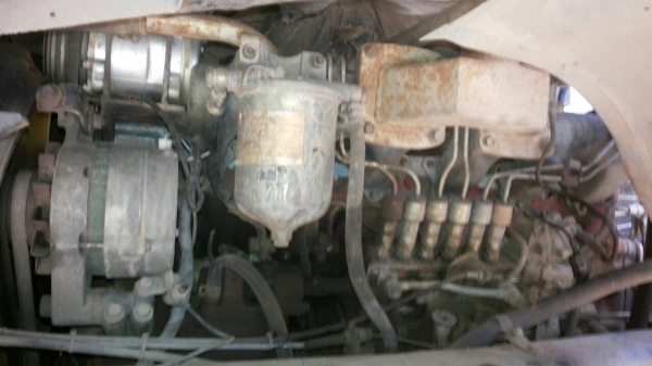 ขายรถบรรทุก 10 ล้อเทรลเลอร์ NISSAN UD CWM430M 230 แรงม้า ราคา 700000