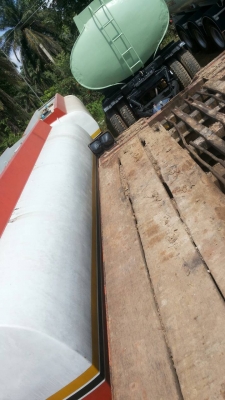 ขายรถบรรทุก 10 ล้อเทรลเลอร์ NISSAN UD CWM430M 230 แรงม้า ราคา 700000