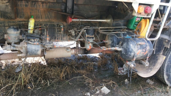 ขายรถบรรทุก 10 ล้อดัมพ์ HINO FM2K240 ปี 2545 2 เพลาสมอเงิน ราคา 1000000