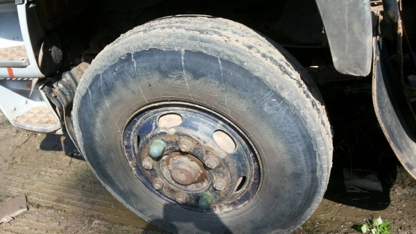 ขายรถบรรทุก 10 ล้อดัมพ์ HINO FM2K240 ปี 2545 2 เพลาสมอเงิน ราคา 1000000