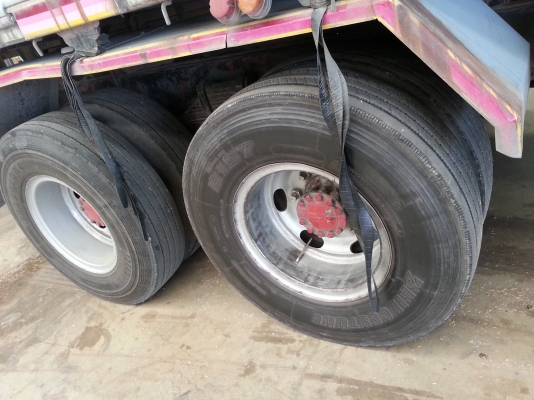 ขายISUZU ร็อกเล็ก 230 แรง turbo inter 2เพลา ดั้ม