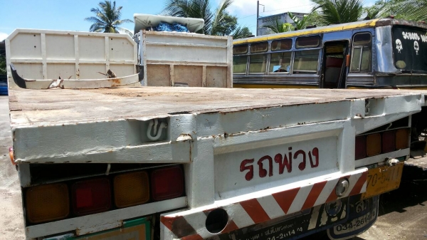 ขายรถบรรทุก 18 ล้อพื้นเรียบแม่ลูก MITSUBISHI FN527M-TD2446 เครื่องเทอร์โบ ราคา 850000