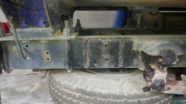 ขายรถบรรทุก 6 ล้อน้ำมัน TOYOTA BU91 115 แรงม้า ราคา 350000