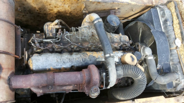 ขายรถแบคโฮ CAT 320 V2 เอกสารเล่มทะเบียน ราคา 750000