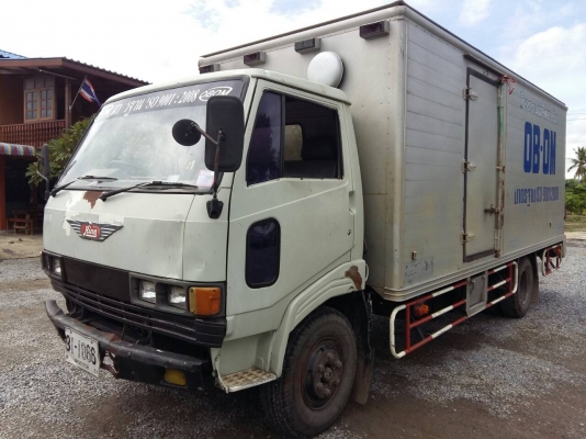 ขายรถ HINO FC2W ปี37 ยาว.5:50เมตร เครื่อง WO4D-D 120แรงม้า เครื่องดี ตู้แห้ง 3 บาน