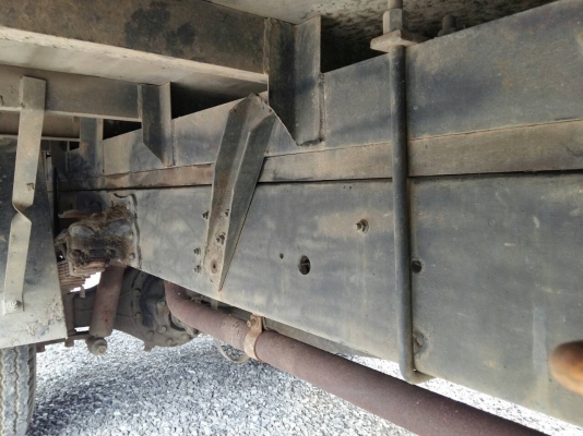 ขายรถ HINO FC2W ปี37 ยาว.5:50เมตร เครื่อง WO4D-D 120แรงม้า เครื่องดี ตู้แห้ง 3 บาน