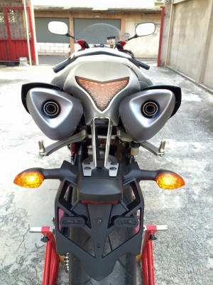 YAMAHA R1 ปี2009 ราคาเพียง 289000อินวอย+สรรพสามิตแท้ YAMAHA R1 ปี2009 ราคาเพียง 289000อินวอย+สรรพสามิตแท้