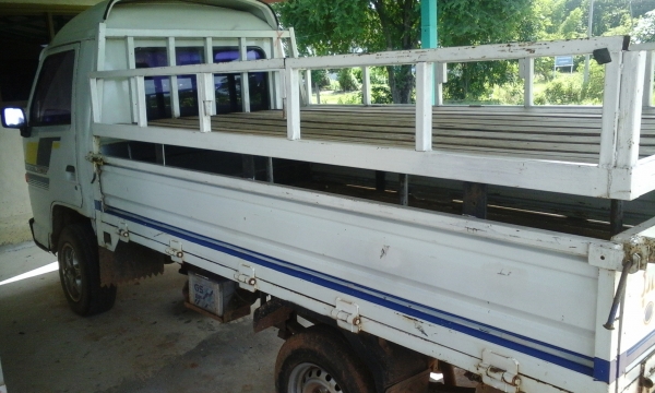 ขายด่วน รถบรรทุก4ล้อ สภาพตัวถังดี ราคาถูกเจ้าของขายเอง