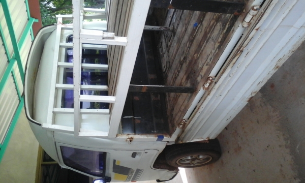 ขายด่วน รถบรรทุก4ล้อ สภาพตัวถังดี ราคาถูกเจ้าของขายเอง